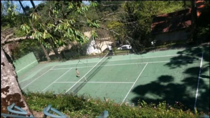 Casa charmosa e aconchegante em condomínio Campos do Jordão 0*,
